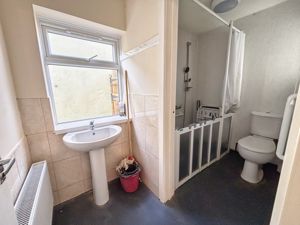 Photo 13- click for photo gallery